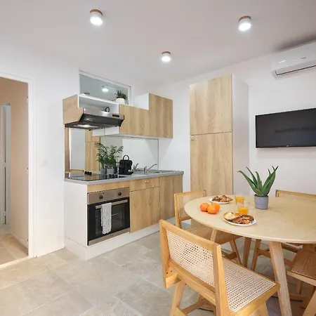 Apartment L'adorable Jardin Et Clim Proche Gare - Coin De Paradis Saint-Raphael (Var)