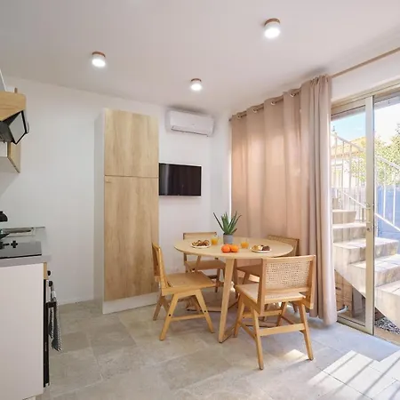 L'adorable Jardin Et Clim Proche Gare - Coin De Paradis Apartment *